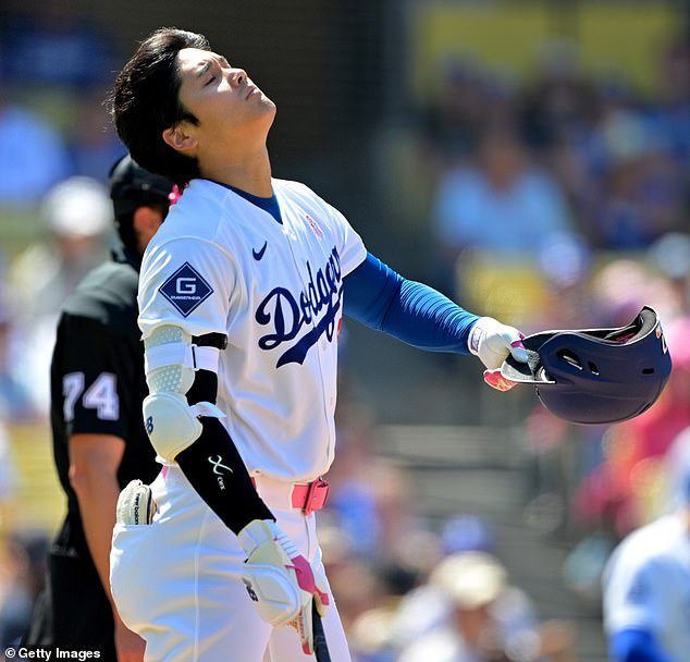 La alarmante caída de Shohei Ohtani continúa mientras la estrella de los Dodgers de $700 millones no logra evitar que los campeones de la Serie Mundial pierdan nuevamente.
