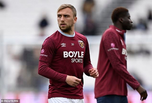 Revelado: Los tres clubes de la Premier League están vigilando a Jarrod Bowen antes de la temporada de este verano, y el West Ham corre el riesgo de perder a la estrella de Inglaterra incluso si evitan el descenso.