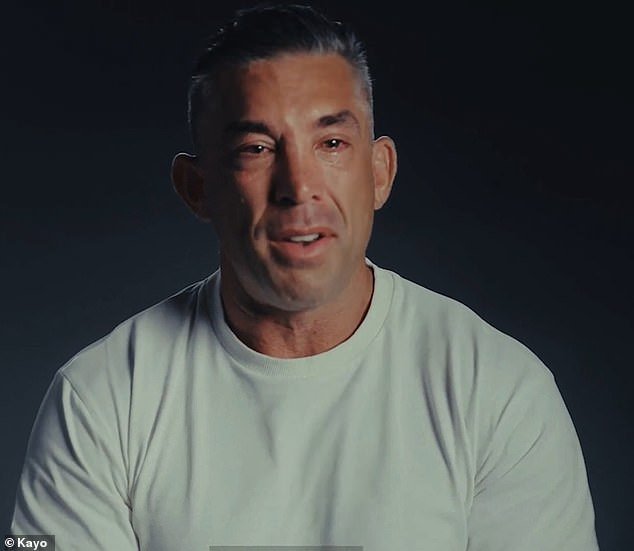 La estrella del fútbol Braith Anasta revela la desgarradora tragedia que cambió su vida para siempre mientras transmite un poderoso mensaje a los hombres.