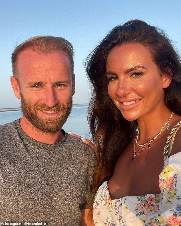 La ESPOSA de Barry Bannan ataca al entrenador de Millwall, Alex Neil, cuando salen de los play-offs del campeonato y deja caer una pista de transferencia impactante.