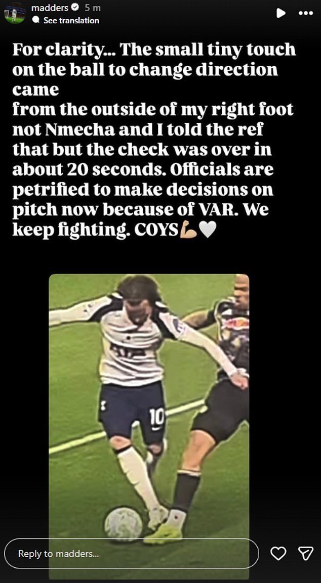 James Maddison ofrece una nueva visión sobre el penalti de los Spurs en el empate de Leeds, insistiendo en que tocó el balón antes de apuntar a los árbitros ‘petrificados’