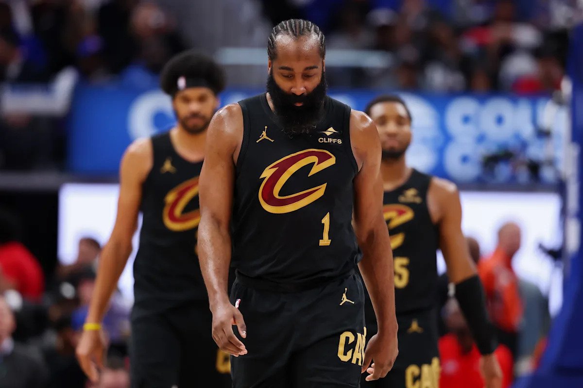 James Harden y los Cavaliers están al borde de otra salida anticipada y de un futuro incierto (¿Hola, LeBron?)