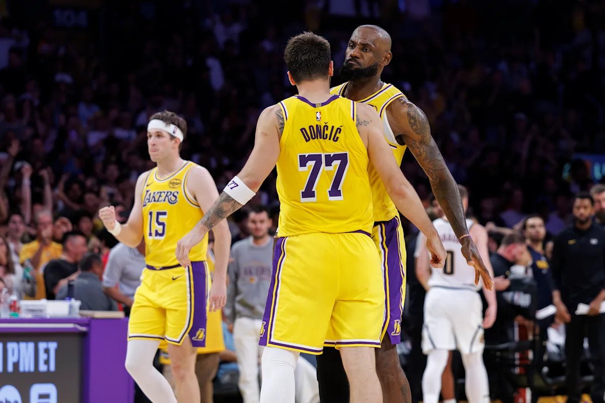 Rob Pelinka: A los Lakers “les encantaría tener de vuelta a LeBron James”, Austin Reaves quiere regresar; Luka dará su opinión sobre la plantilla