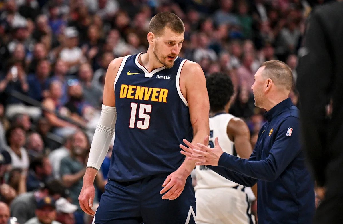 Según los informes, los Nuggets retendrán a David Adelman y atenderán llamadas de todos excepto de Nikola Jokić