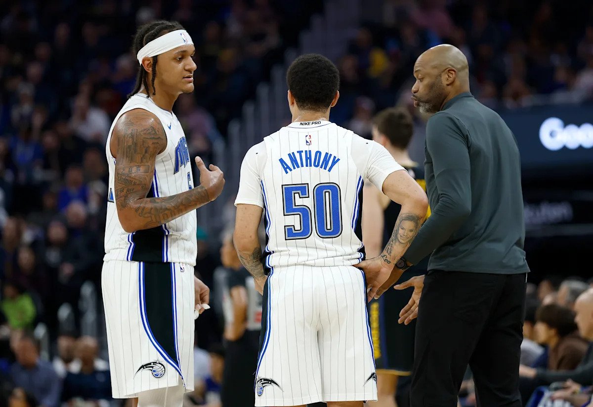 Entrevista de salida de Fantasy Basketball: Magic enfrenta preguntas sobre la plantilla y el entrenador después de la decepción en los playoffs