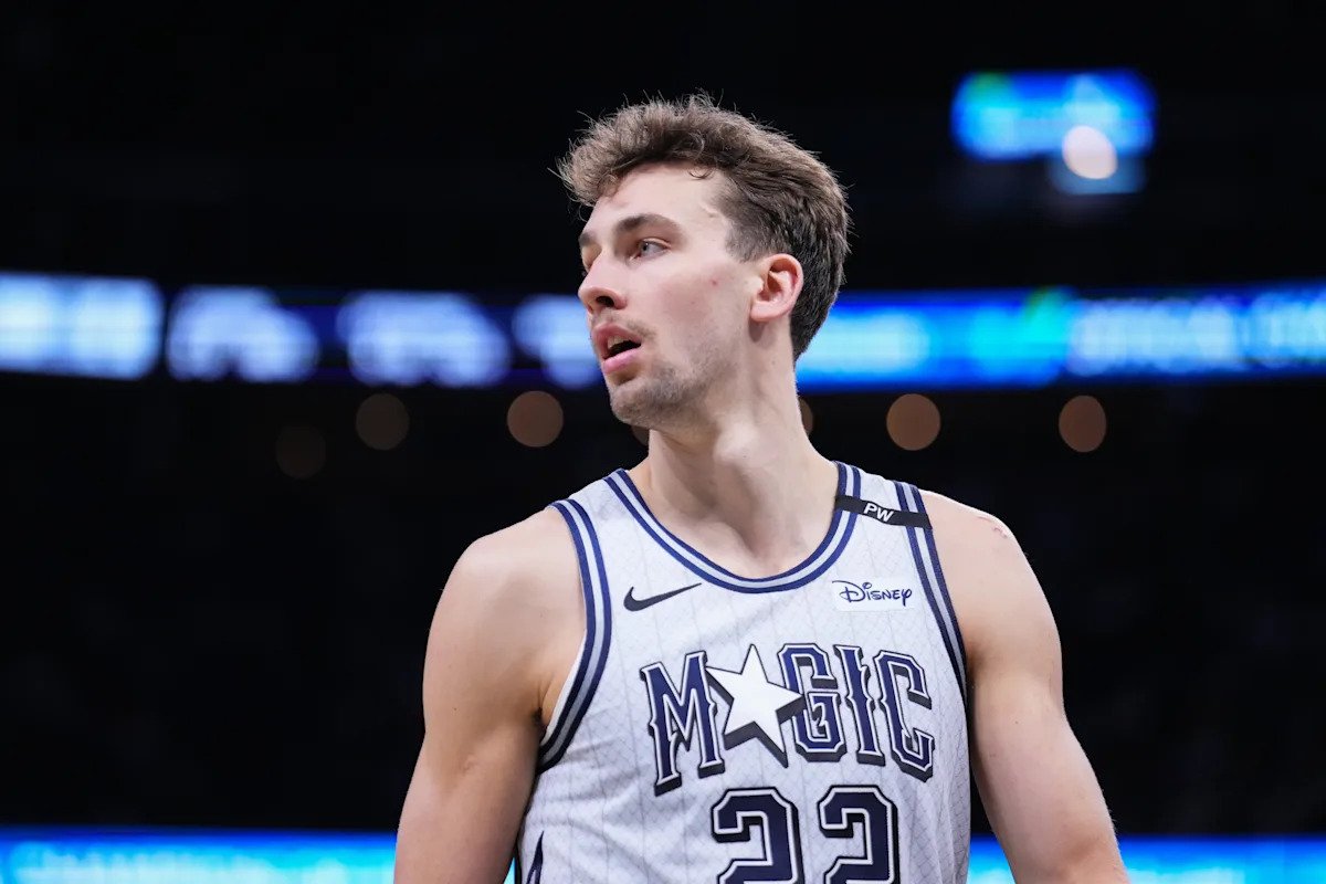 Franz Wagner del Magic está fuera del enfrentamiento del Juego 7 contra los Pistons, perdiéndose su tercer juego consecutivo por una distensión en la pantorrilla.