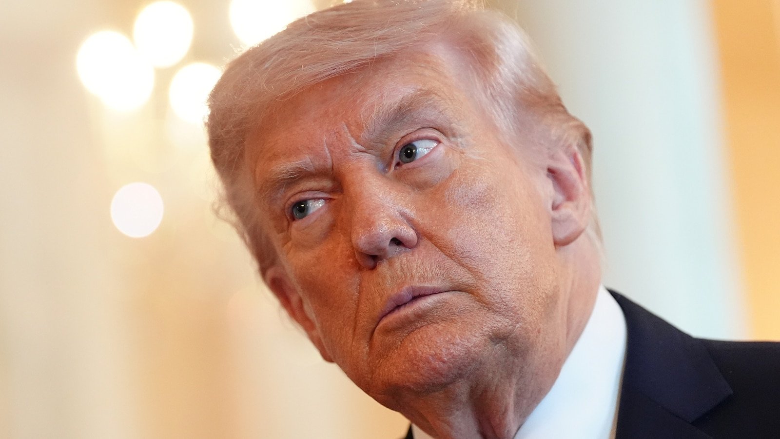 El senador del estado de Indiana que se opuso a Trump por la redistribución de distritos está perdiendo su candidatura a la reelección, proyecta AP